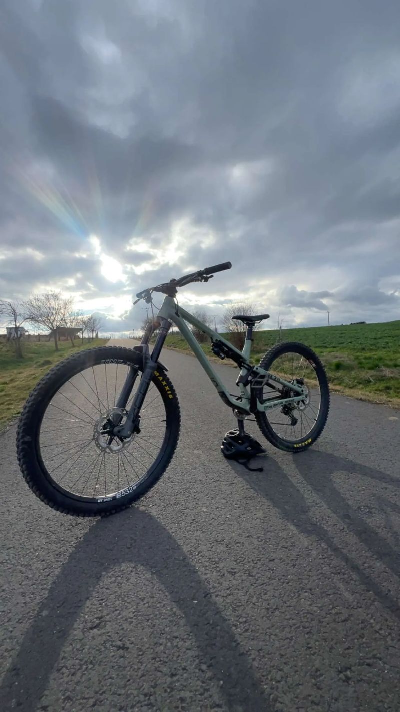 Commencal Meta am 29 2021