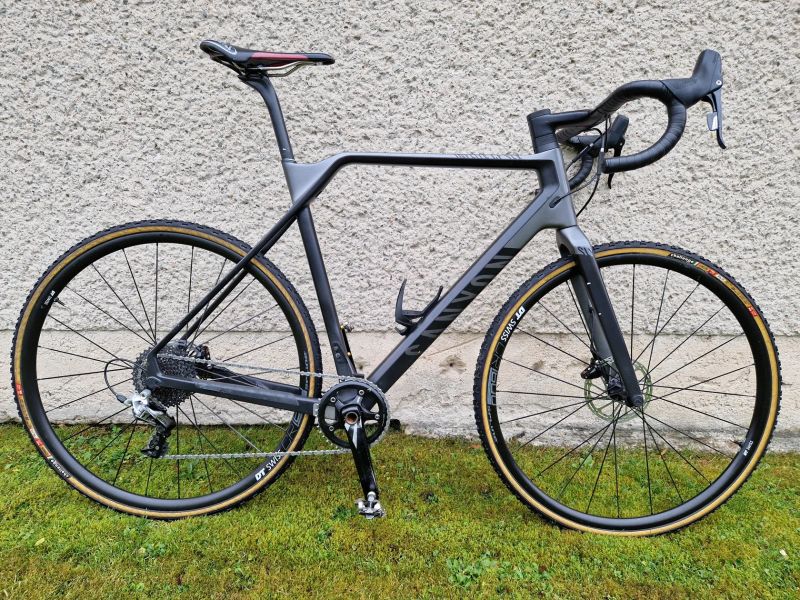 Canyon Inflite CF SLX, size L