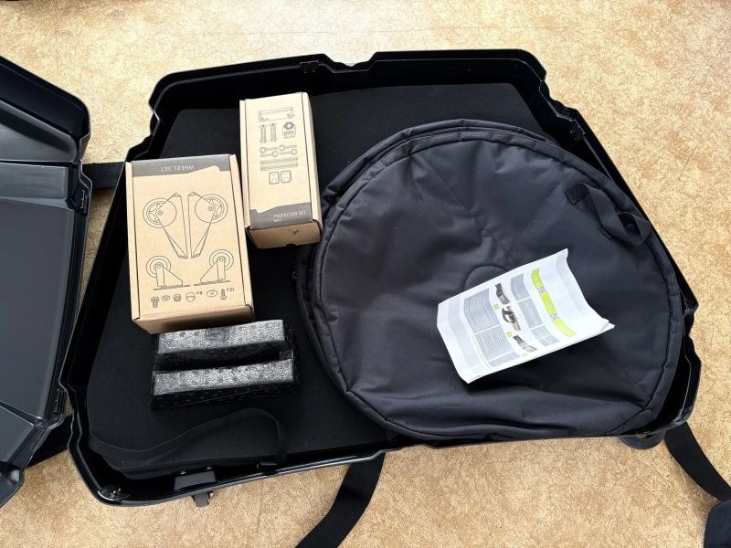 Prodám kufr do letadla B+W