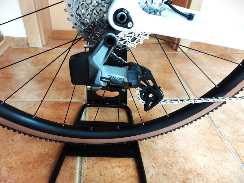 Gravel/ cyklokros Cube Cross race c 62