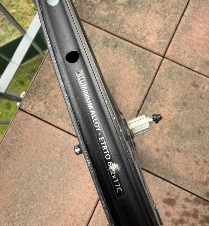 Campagnolo Zonda C17