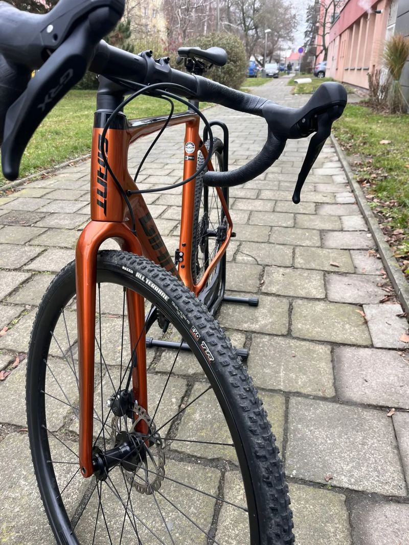 Giant TCX Advanced Pro 2 - vel. ML pro 177-186 cm (najeto 300 km)