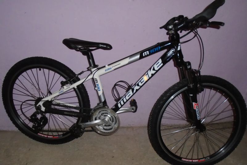 Prodám dětské kolo MAXBIKE M300 24''.