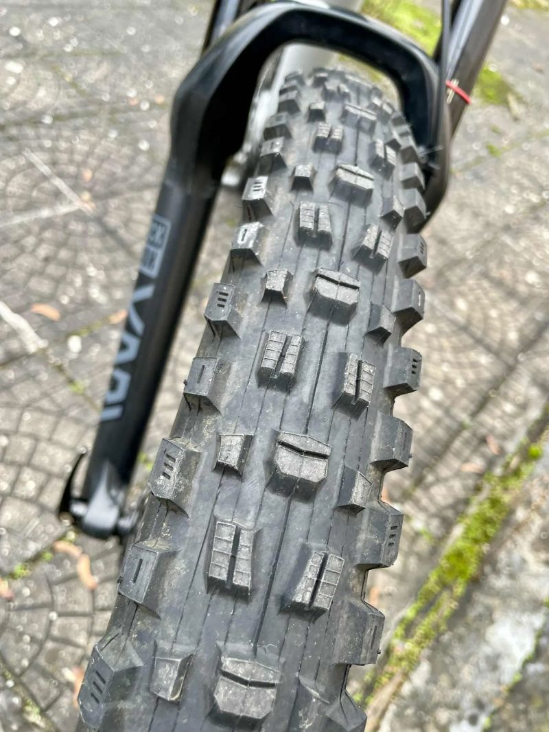 GIANT TRANCE X 3 27,5 - vel. M