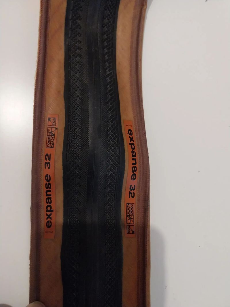 Různé pláště WTB