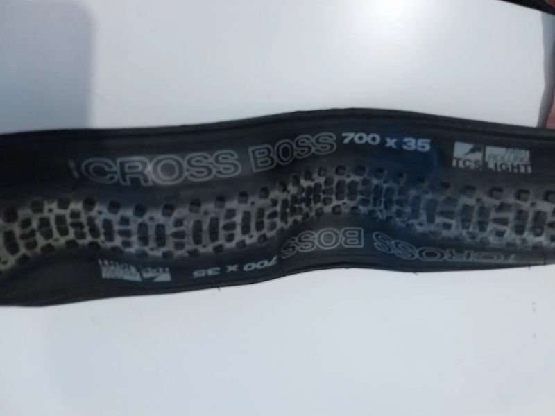 Různé pláště WTB