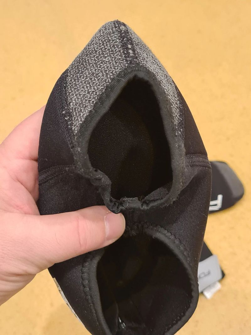 Navleky na tretry Force Neopren Over