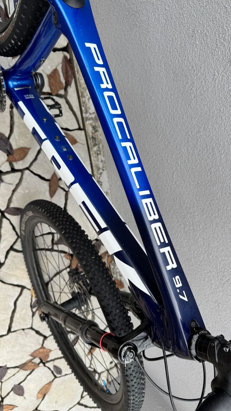 TREK PROCALIBER 9.7, Komplet Carbon 29“, Rockshox Reba, Teleskopka, SRAM GX