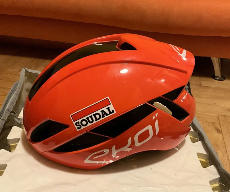 Aero helma Ekoi AR14