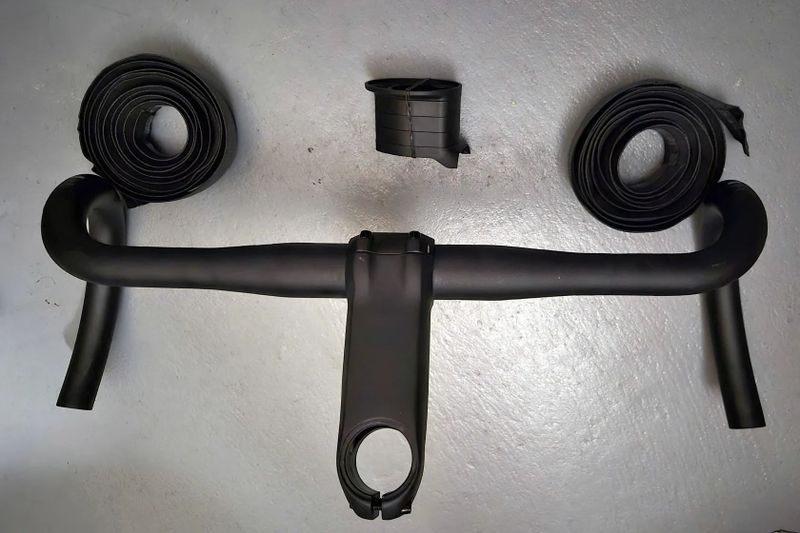 Řídítka s představcem Syncros