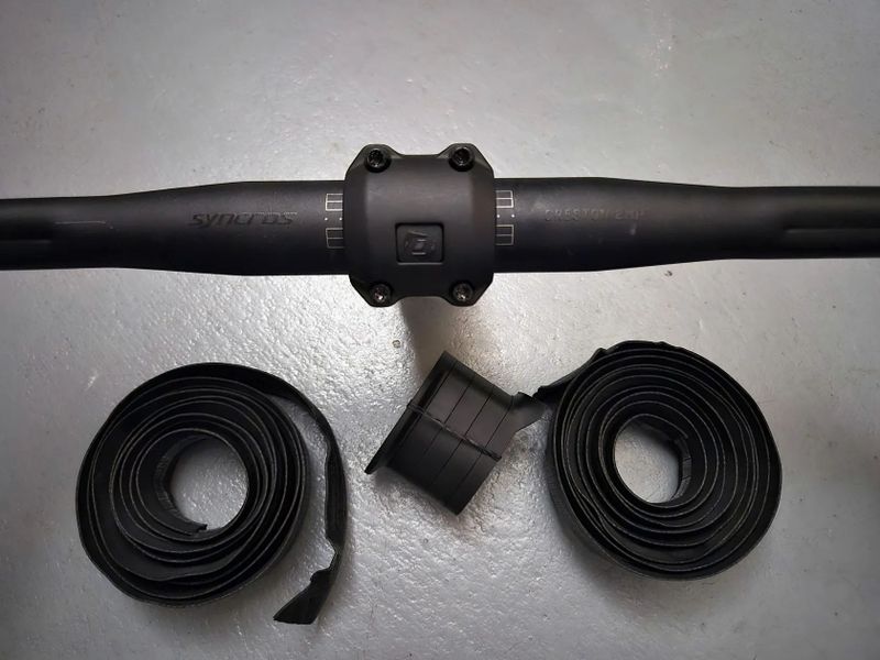 Řídítka s představcem Syncros