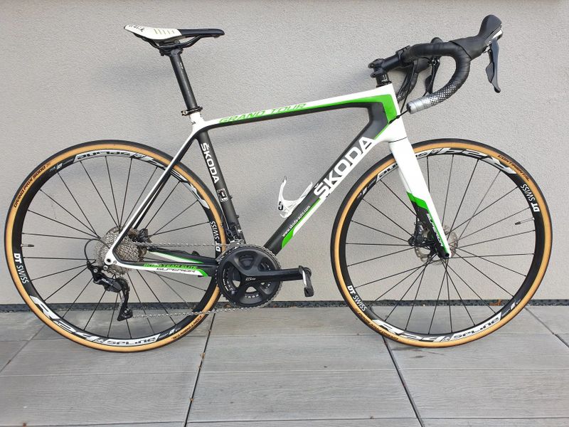 Superior Grand Tour(karbon) + SPD + tretry Fi'zi:k 