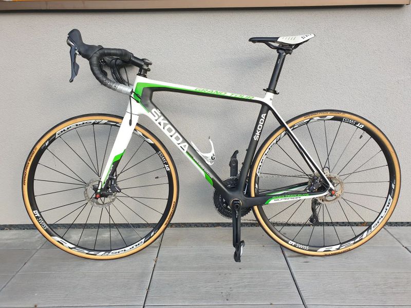 Superior Grand Tour(karbon) + SPD + tretry Fi'zi:k 