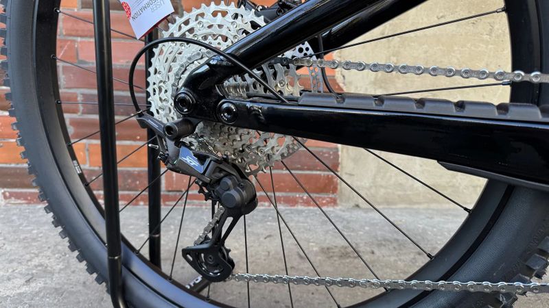  Nové elektrokolo FOCUS Jam2 6.9 Diamondblack