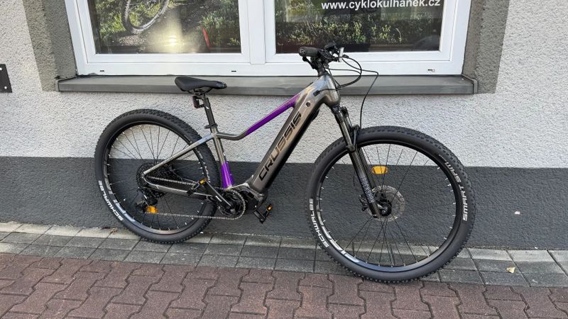 Crussis E-Fionna 9.10