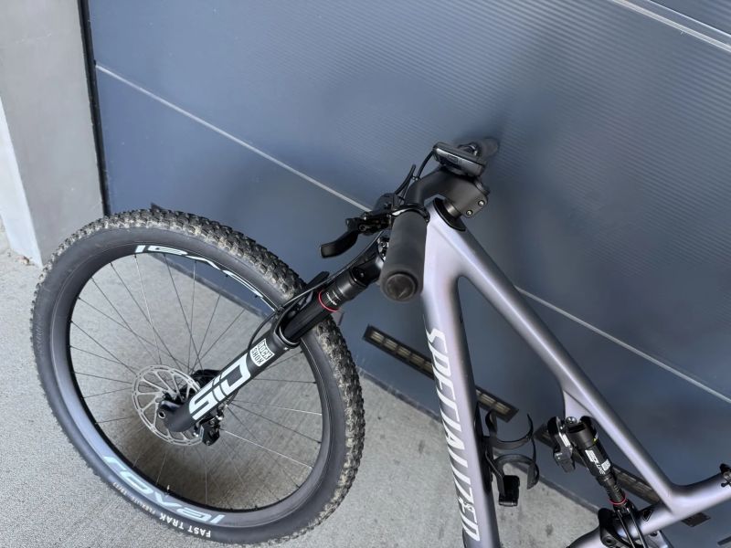 Specialized Epic 8 Pro 2026 Flight Attendant, 99% stav