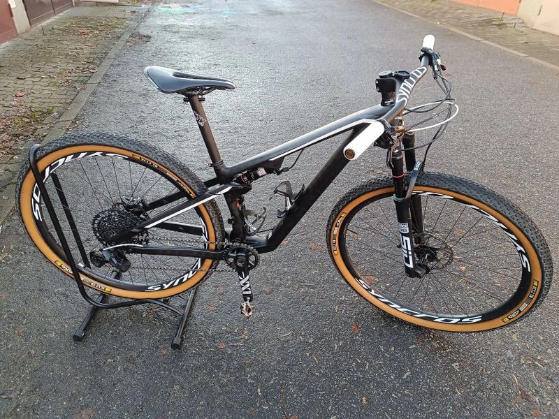 Cube AMS : C:68 vel. S