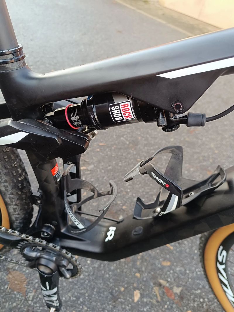 Cube AMS : C:68 vel. S