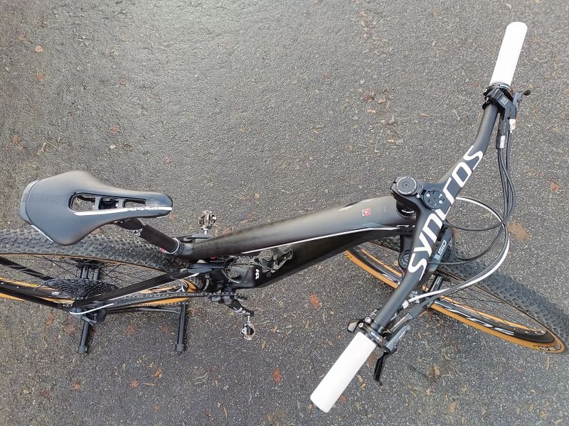 Cube AMS : C:68 vel. S