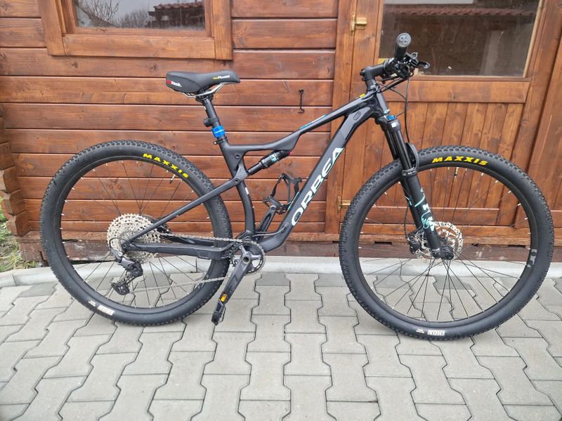 Orbea Orbea OIZ H30 29" Black/Ice Green