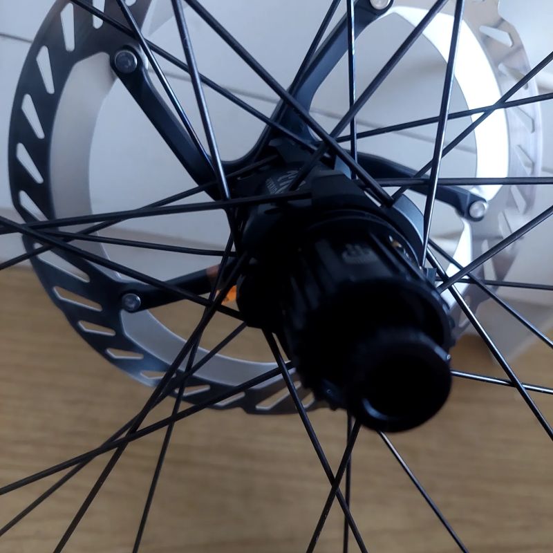 Zadní kolo DT Swiss 29"