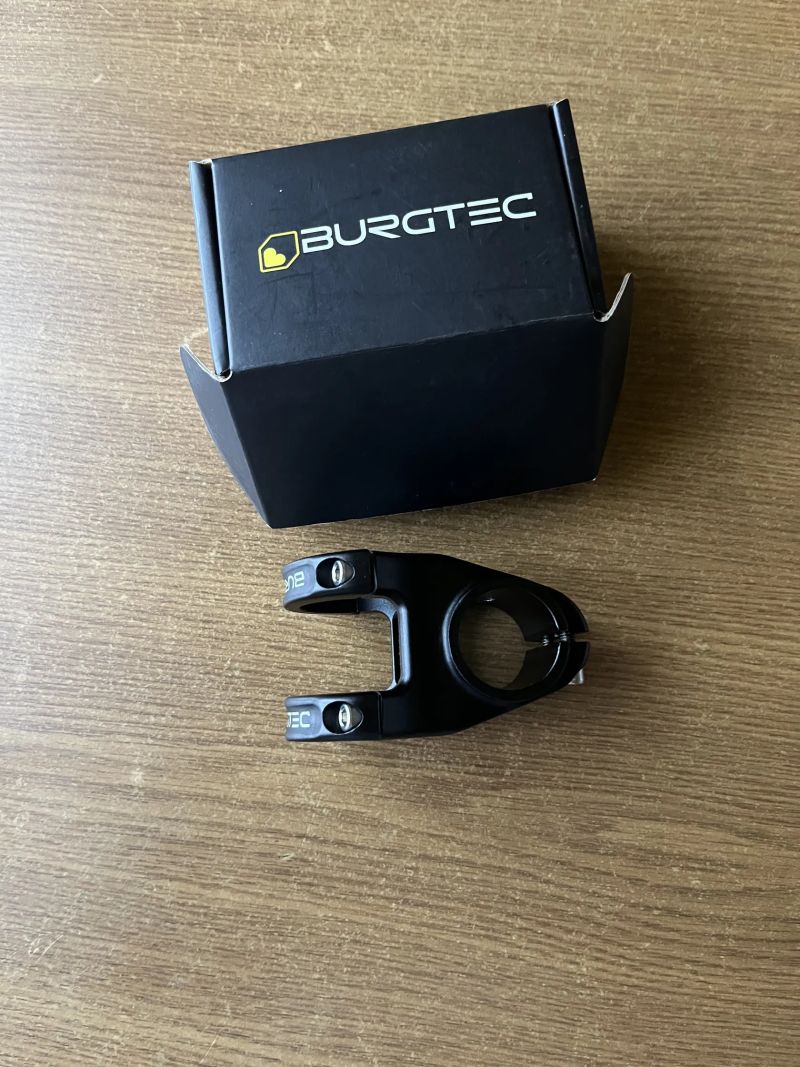 PŘEDSTAVEC BURGTEC ENDURO MK3 - DÉLKA 42,5MM