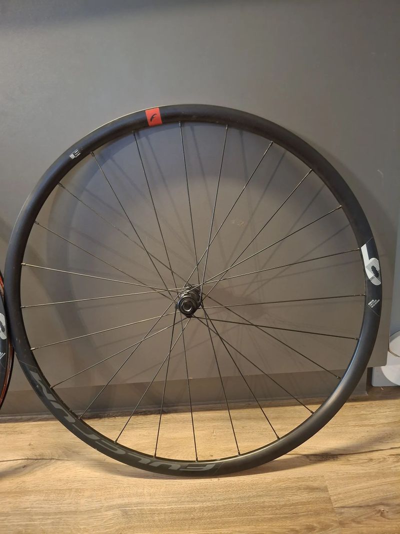 Zapletená kola Fulcrum Road Racing 6DB 2-Way Fit ready