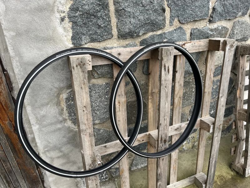 2x zánovní Schwalbe Durano Plus 700x28C - REFLEXNÍ