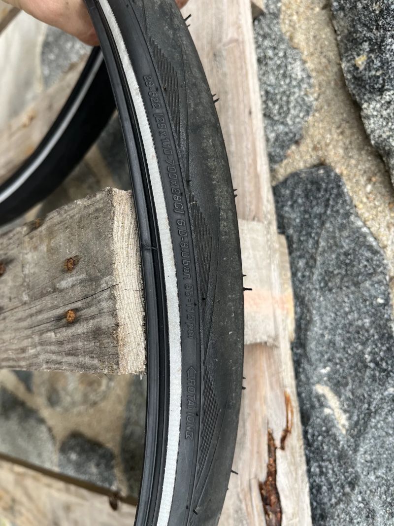 2x zánovní Schwalbe Durano Plus 700x28C - REFLEXNÍ