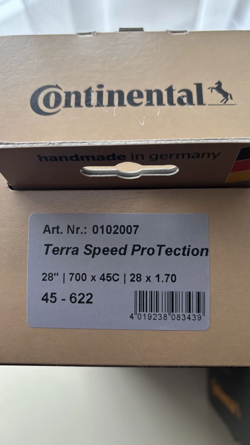 CONTINENTAL Terra Speed ProTection kevlar Black/Transparent - 700x45C