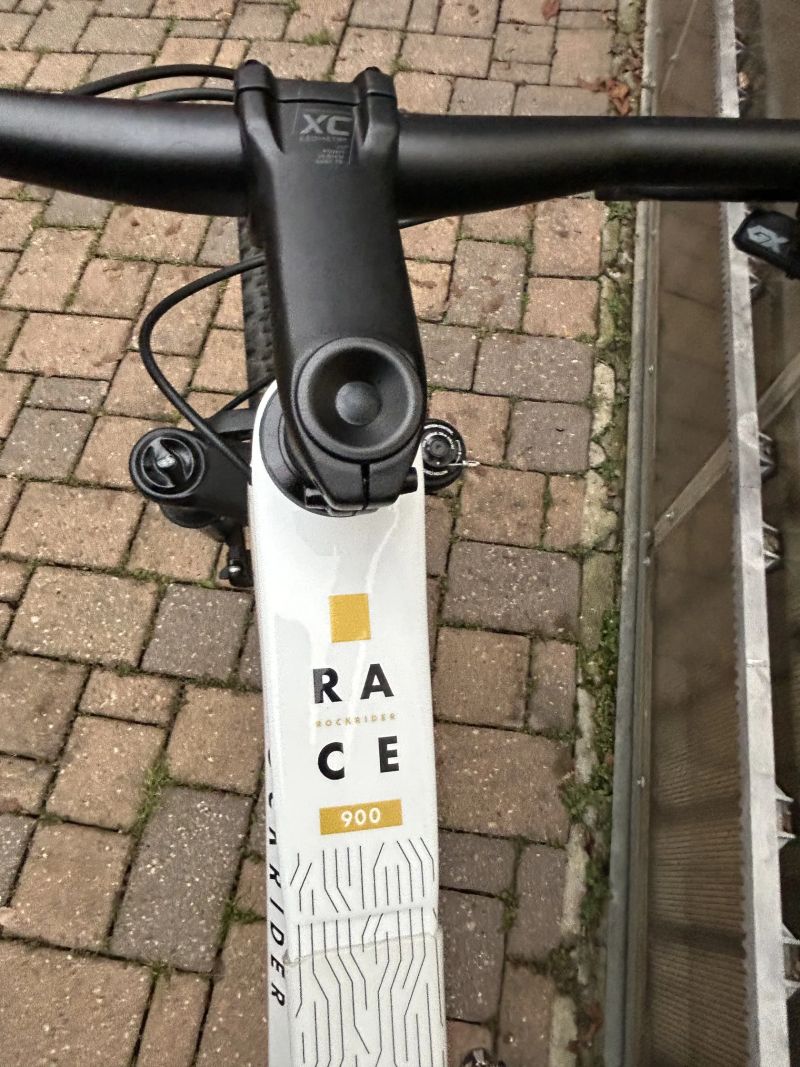 Rockride XC Race 900 GX AXS, karbon, kola 29, ele. sada SRAM