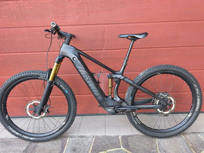 Thömus Lightrider E2 Pro 726Wh, karbonová kola, velikost M