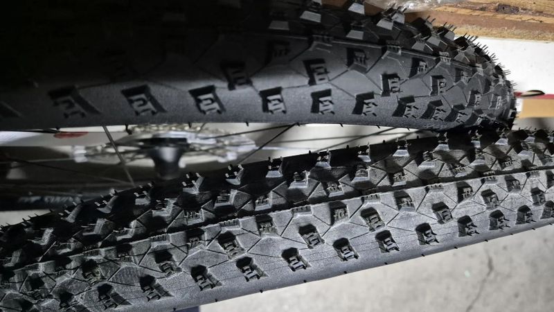 Schwalbe Rocket Ron Addix Performance 29