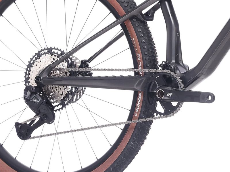 Superior XF 9.6 Team (L) Nové, záruka 11/2027. XT pedály v ceně. TOP krásné kolo.