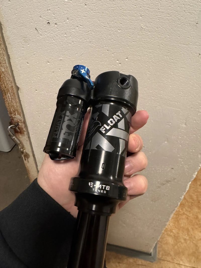 Fox float X performence elite 205x65 Trunnion