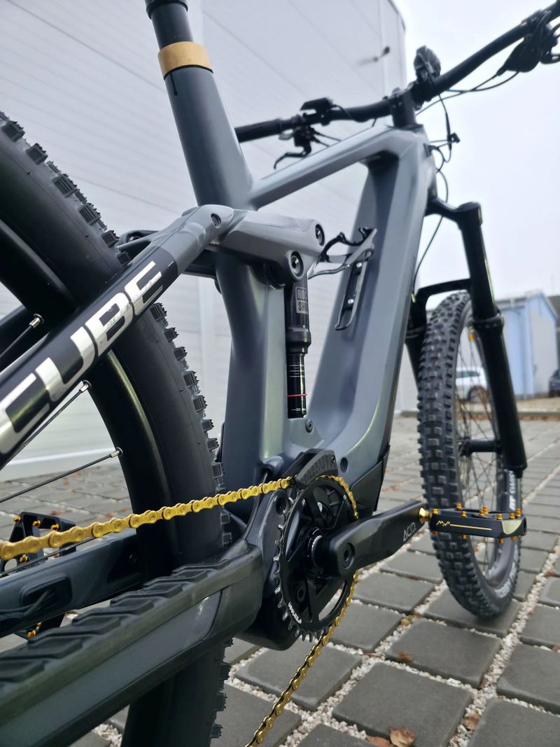 Elektrokolo Cube Stereo Hybrid 160 HPC Race 625Wh 2022 27,5"