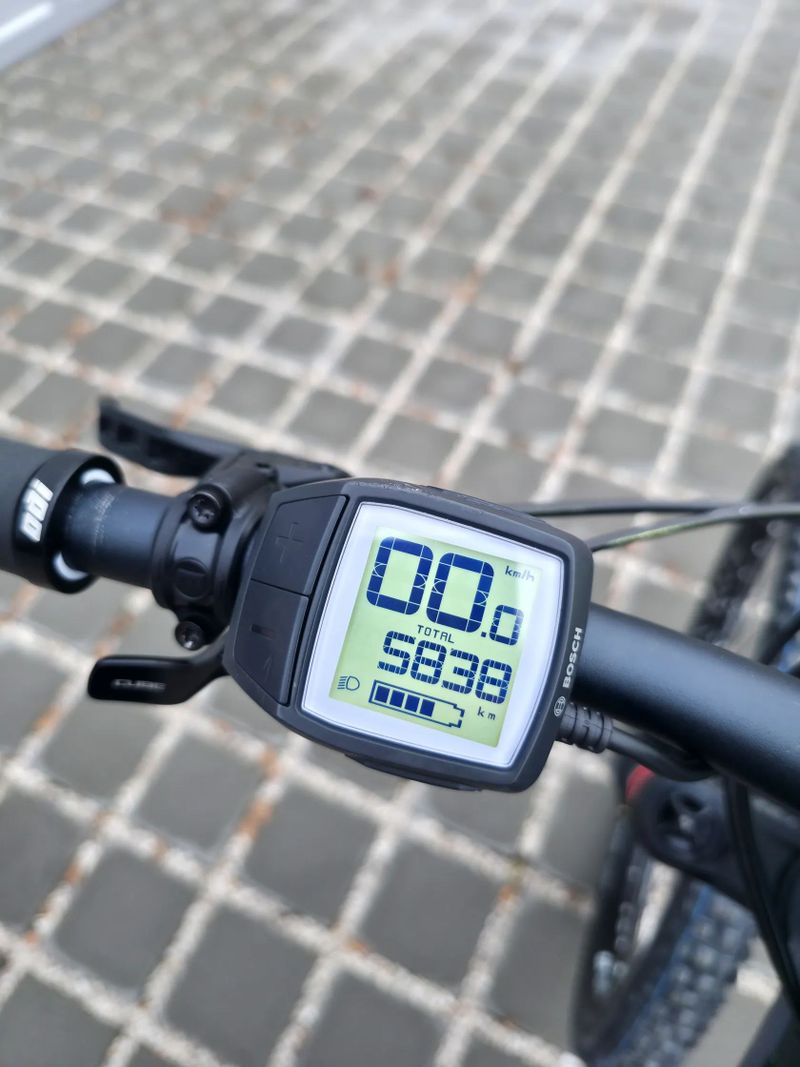 Elektrokolo Cube Stereo Hybrid 160 HPC Race 625Wh 2022 27,5"