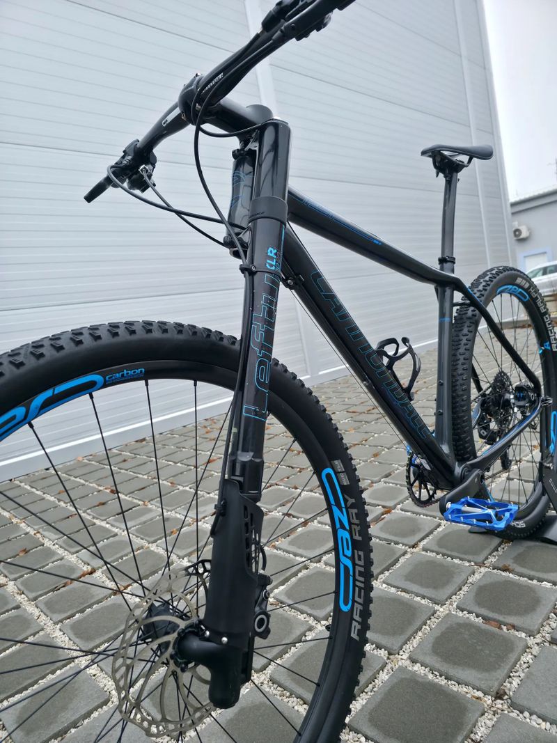 Horské kolo Cannondale F-Si 29″ Carbon 2 2016 velikost L