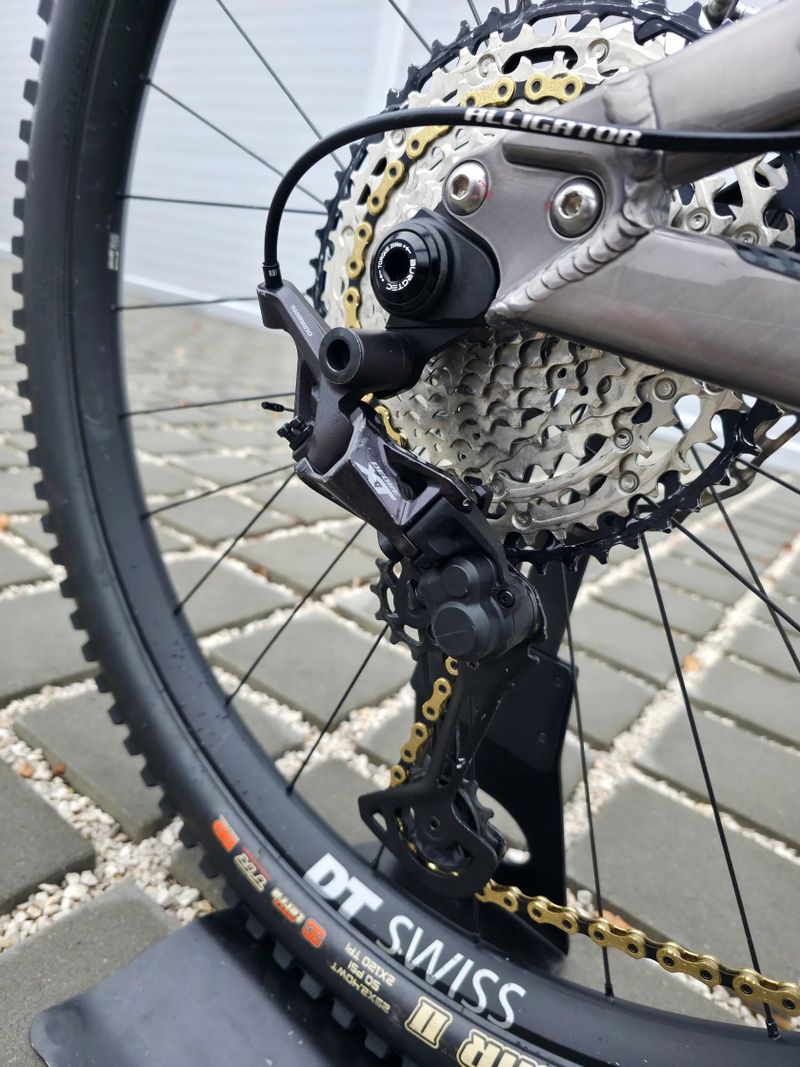 Horské kolo EXEPT BASE NATO 4 PRO 2024 29" velikost M