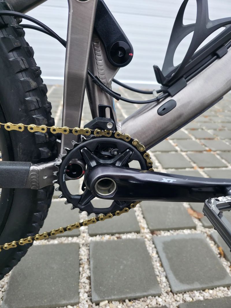 Horské kolo EXEPT BASE NATO 4 PRO 2024 29" velikost M