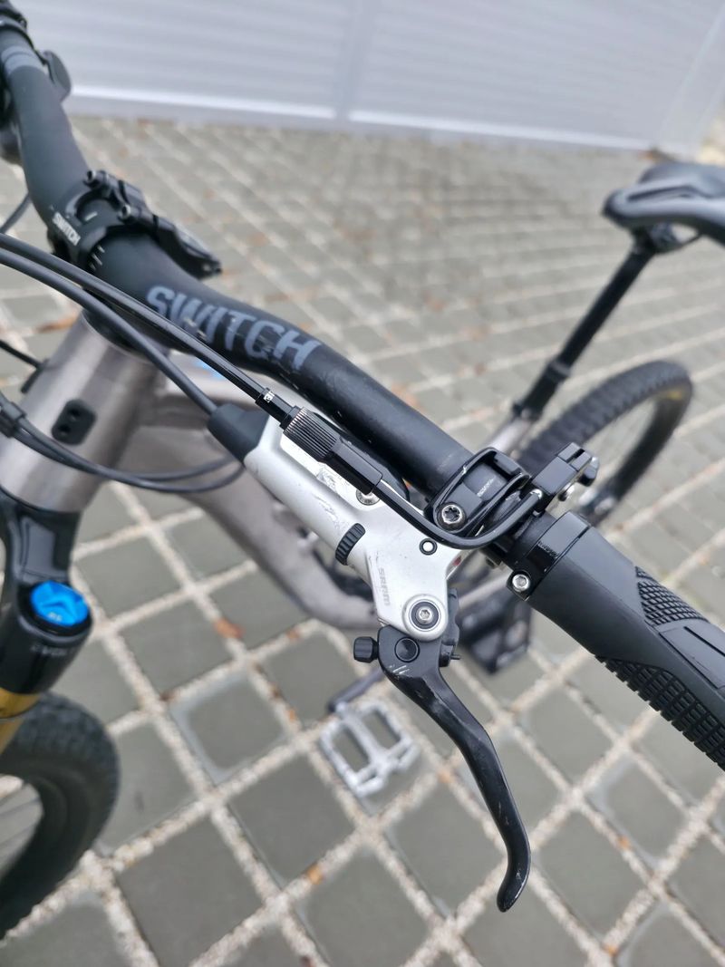 Horské kolo EXEPT BASE NATO 4 PRO 2024 29" velikost M