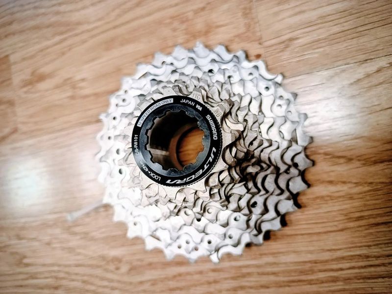 Kazeta silniční Shimano Ultegra, CS-R8101 - 12s - 11-30z