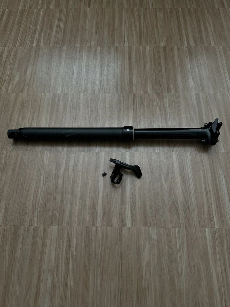 Teleskopická sedlovka Iridium 30,9 mm 150 mm