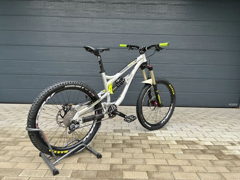 Author AGang Ninja 2.0 FSX