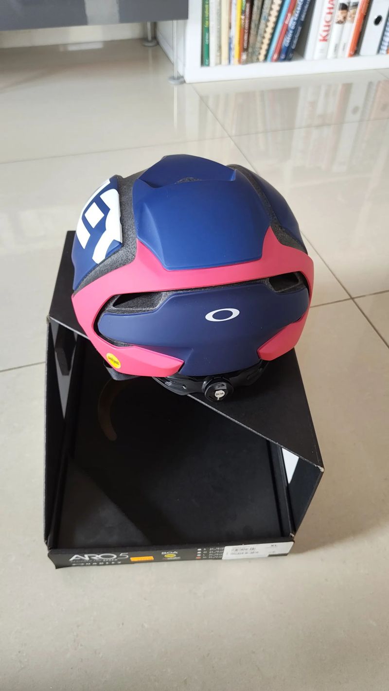 Oakley ARO5 Team Royal