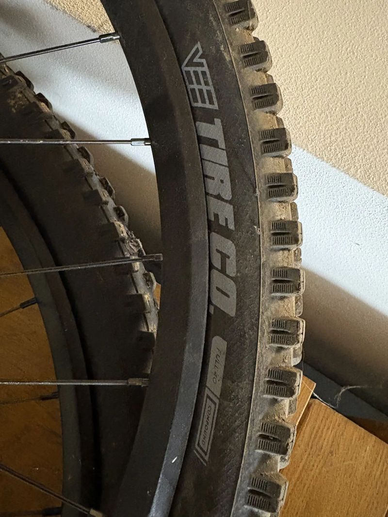 E*thirteen LG1+ kola 