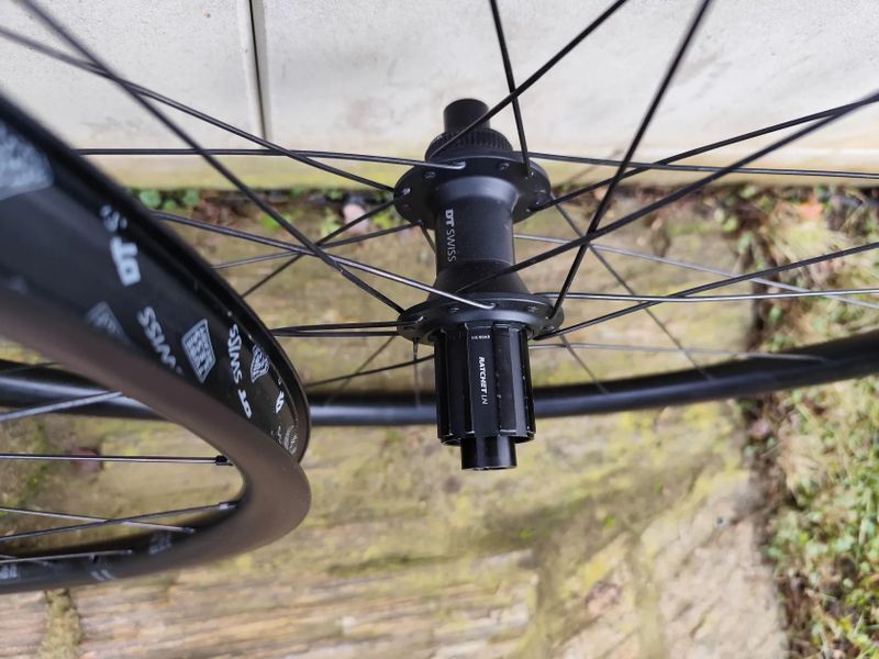 Zapletená kola DT Swiss Gravel LN 370 Ratchet