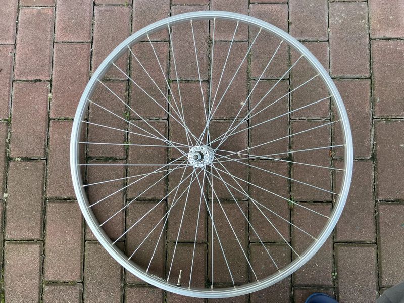 Přední kolo silniční pláštové vintage nepoužité nové