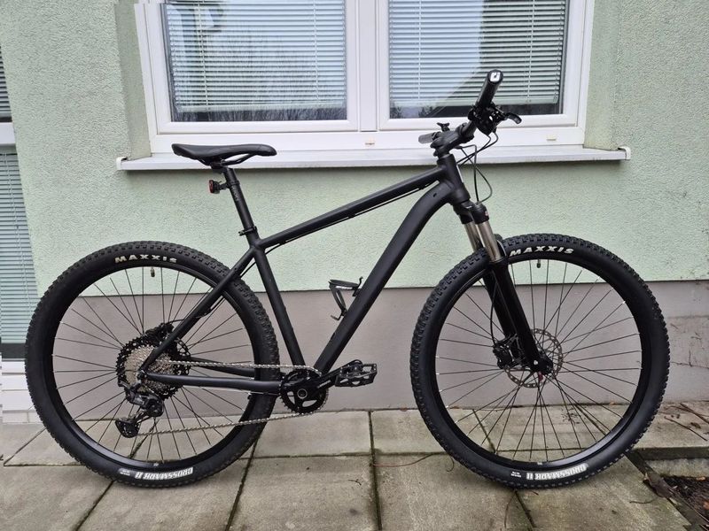 Kolo Canyon 29, vel. L/19", převody 1x12, vzduch.vidlice