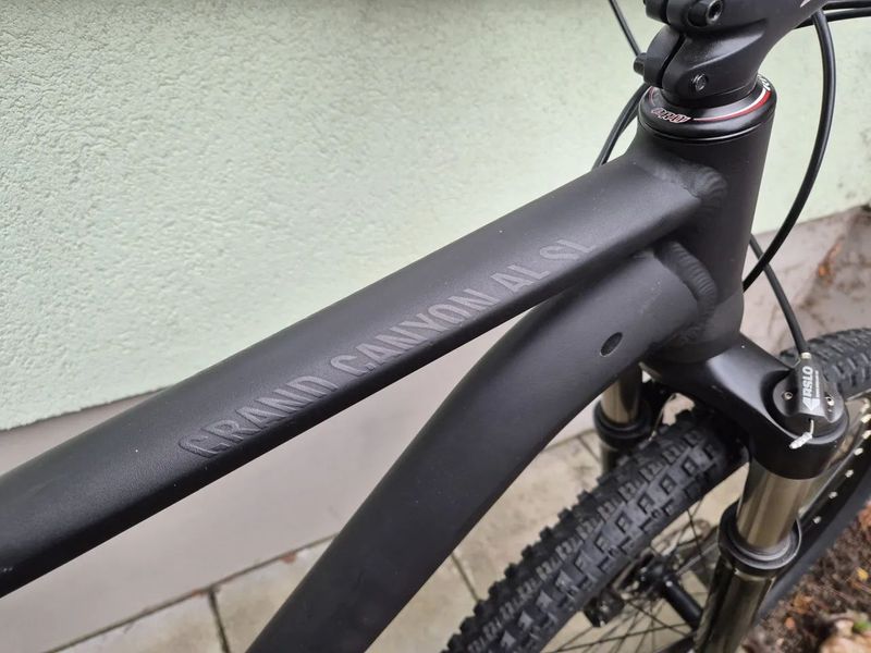 Kolo Canyon 29, vel. L/19", převody 1x12, vzduch.vidlice